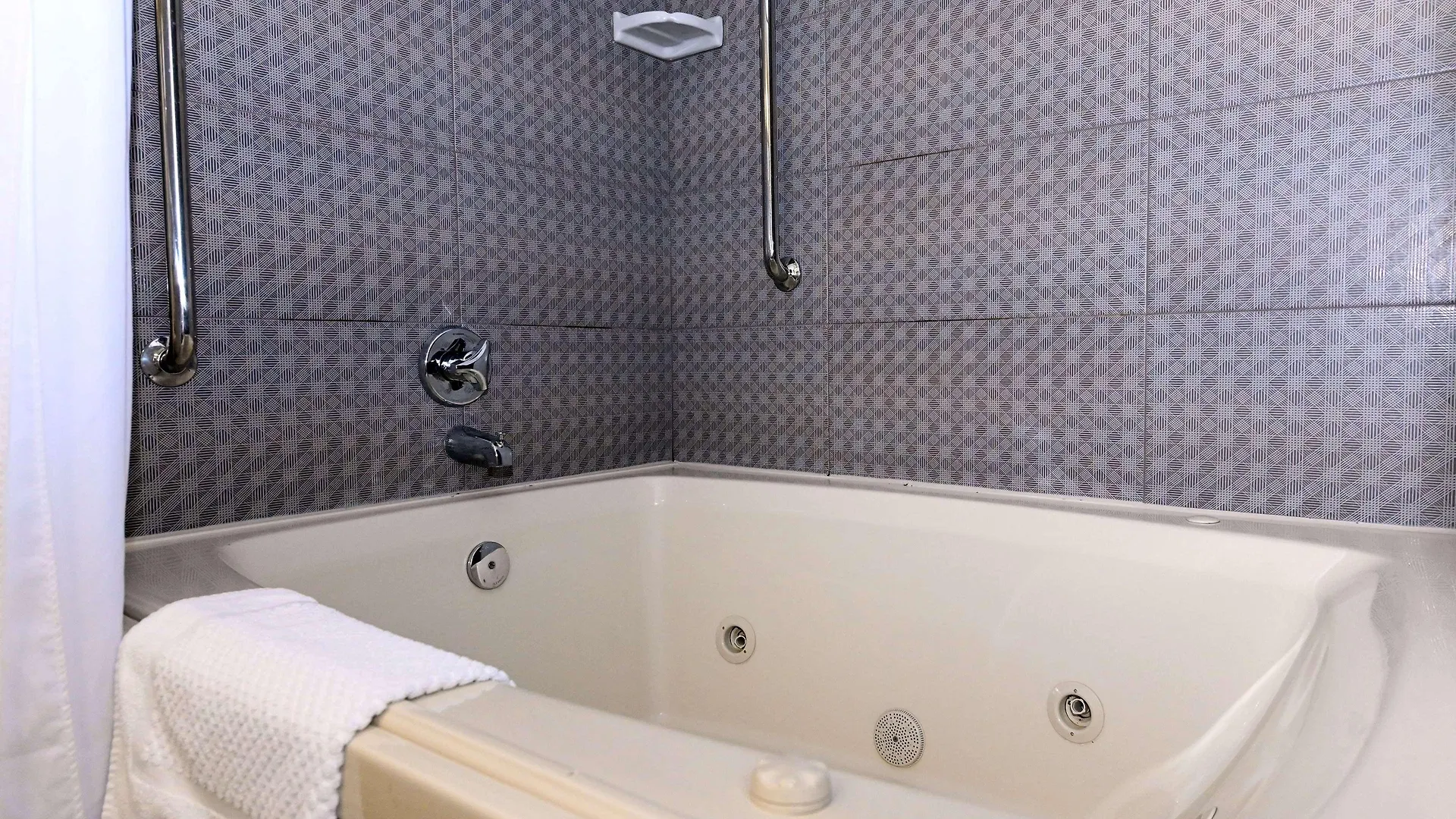 Doubletree By Hilton Richmond - Midlothian Hotel