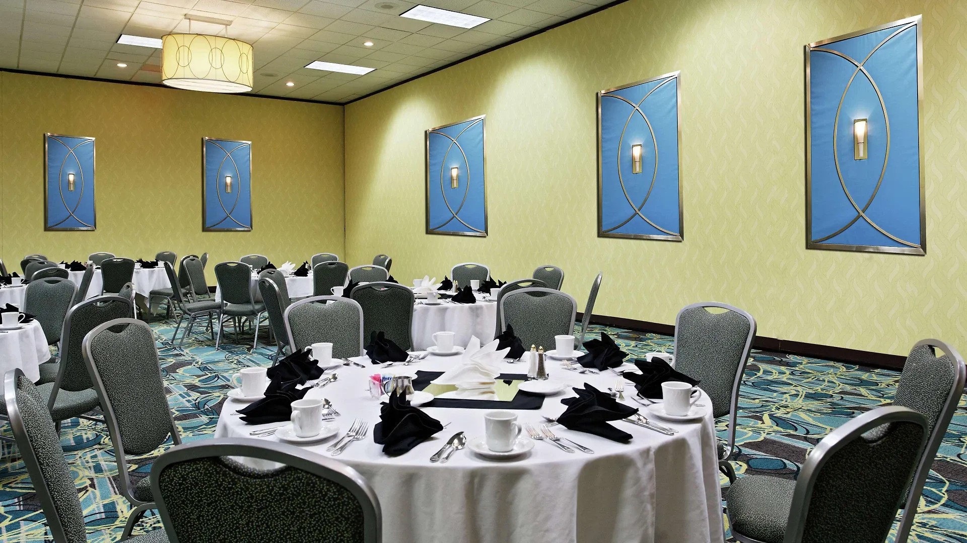 Отель Doubletree By Hilton Richmond - Мидлотиан 4*,