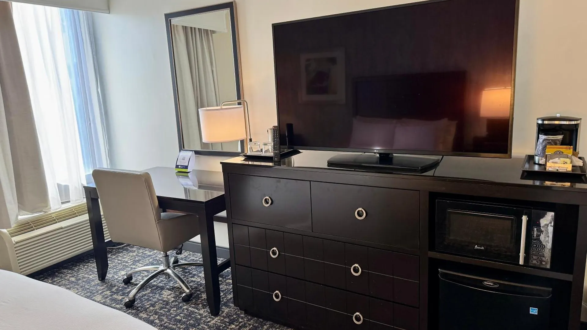 Отель Doubletree By Hilton Richmond - Мидлотиан США